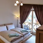 Tatratravel Unlimited Golf For 2 Person Incl Villa Tatranská Lomnica